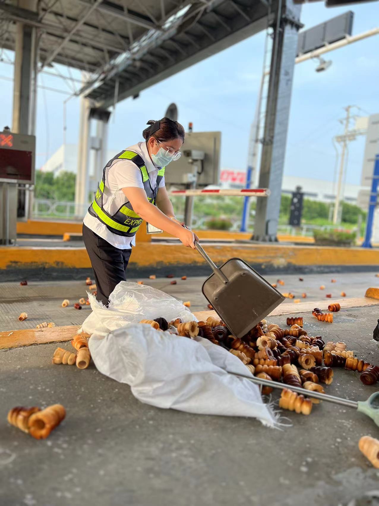 1685059651483225.jpg 圖片周峰.jpg